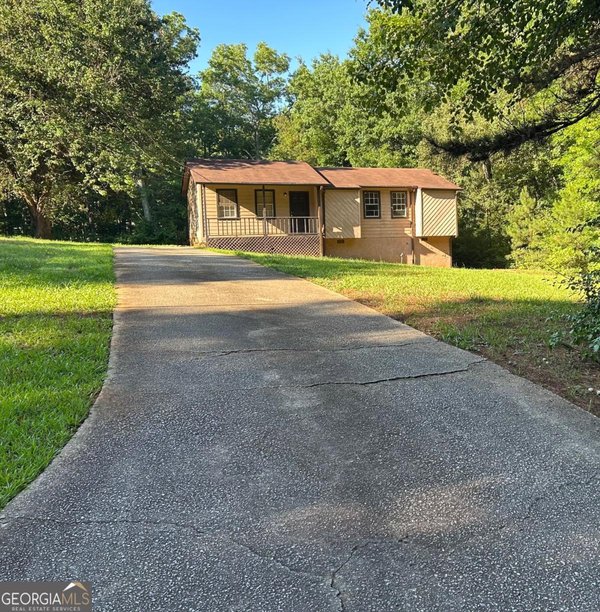 2683 Legion Lake Road, Douglasville