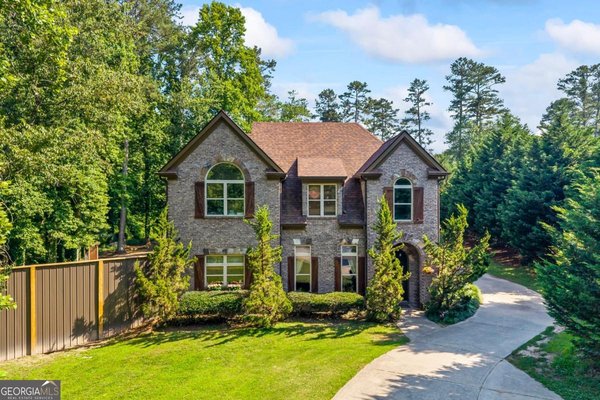 9315/9325 Meadowbrook Drive, Gainesville