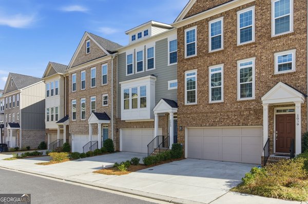 1049 Caruso Drive, Buford