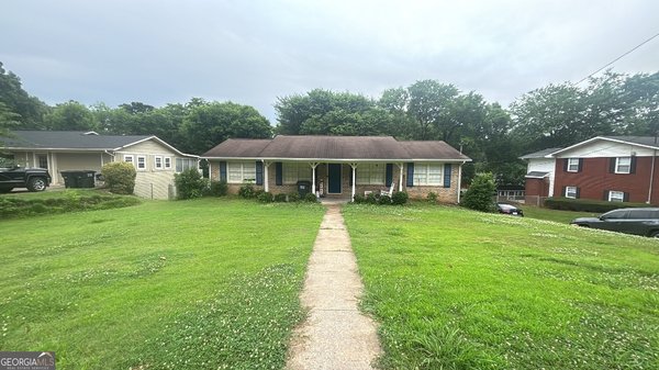 202 Cherry Hill Drive, Calhoun