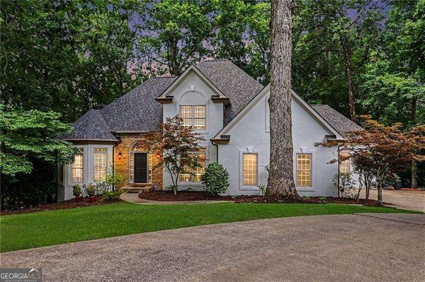 main picture of 350 Creekview Terrace, Johns Creek