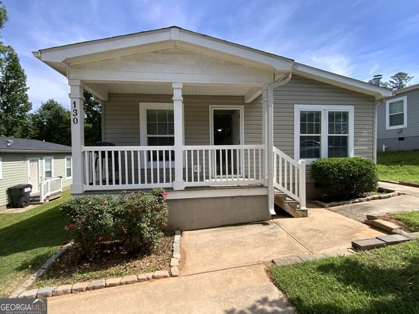 130 Bob White Lane, Newnan