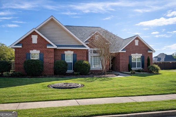 104 Flora Circle Warner Robins