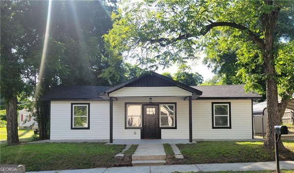 172 Thomas Street Elberton