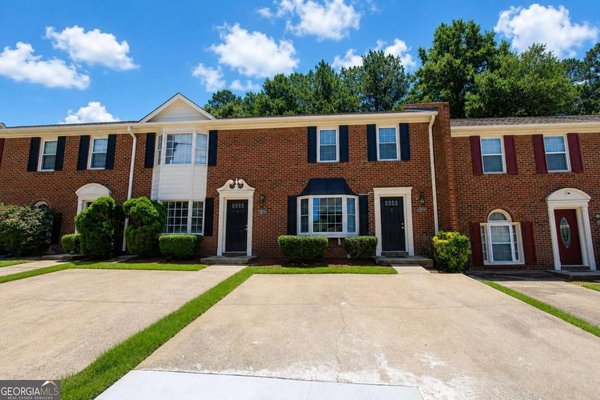 5584 Executive Way, Norcross