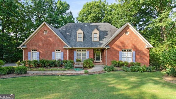 3385 Summit Trail, Cumming