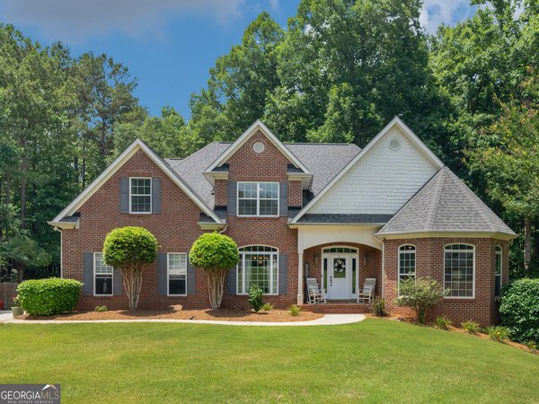 596 Guinevere Court, McDonough