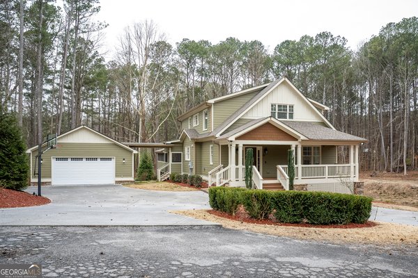 151 Cherokee Point Drive, Canton