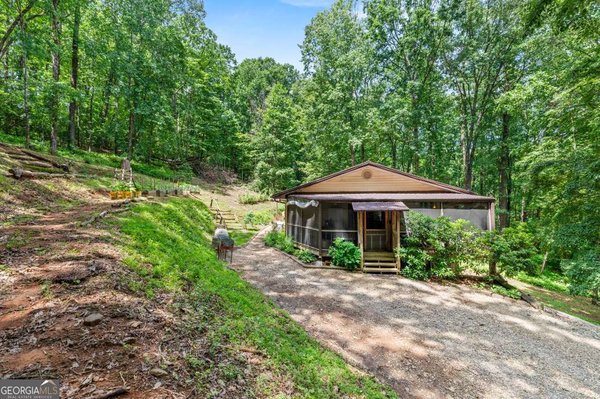 210 McDaniel Lane, Suches