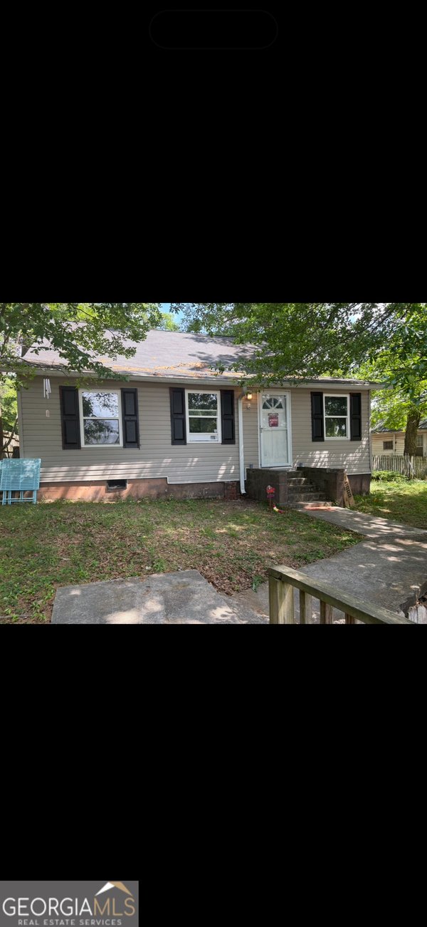 87 University Street Summerville