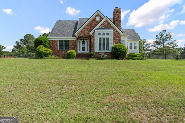6689 Chriswood Drive Macon