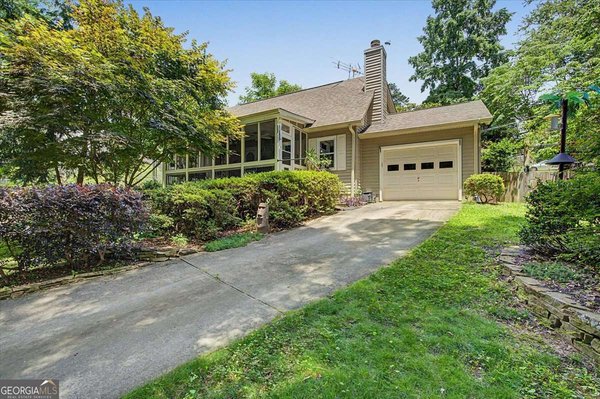 5010 Mercedes Drive, Cumming