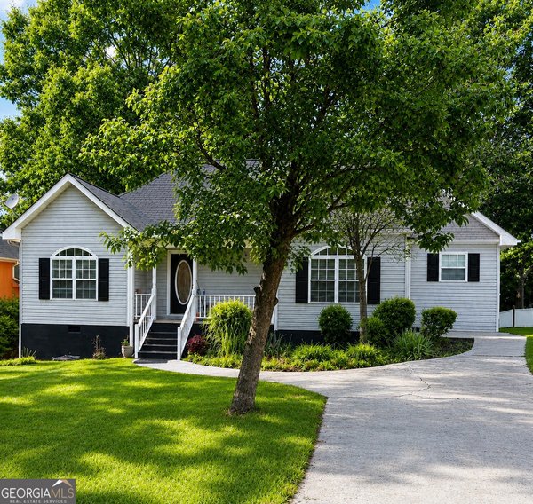 115 Rocky Point Road, Jackson
