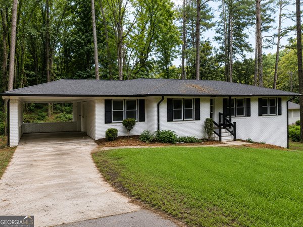 main picture of 481 Hammond Drive, Atlanta