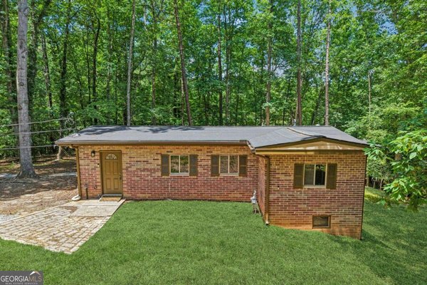 5085 Balus Drive, Gainesville