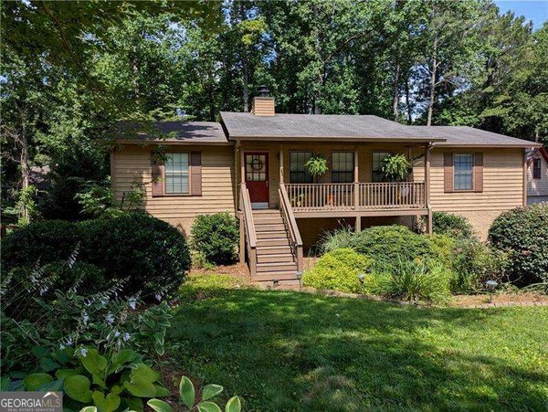 4470 Springwood Drive Smyrna