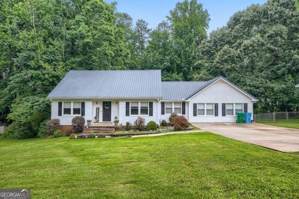 5042 Stephens Drive Lilburn