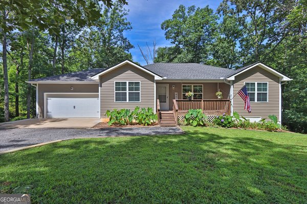 107 Emmette Drive, Dawsonville