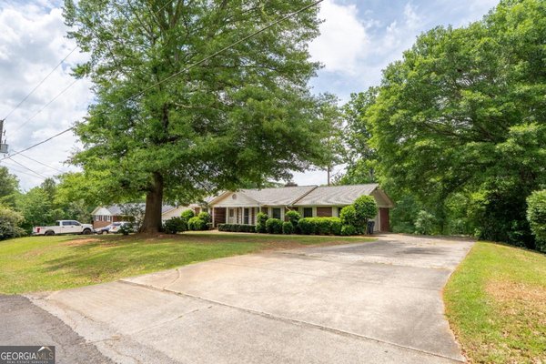 1334 Sherri Lane, Sugar Hill