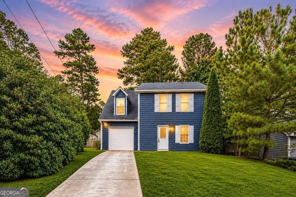 207 Antebellum Court, Riverdale