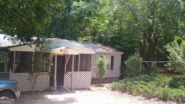 100 Gregory Drive, Martin