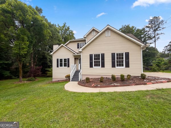 3162 Oak Leaf Court, Marietta