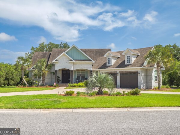79 Manatee Court Waverly