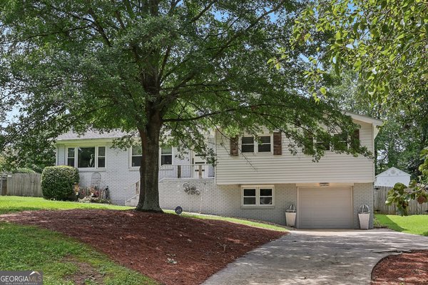 1120 Washington Avenue Woodstock