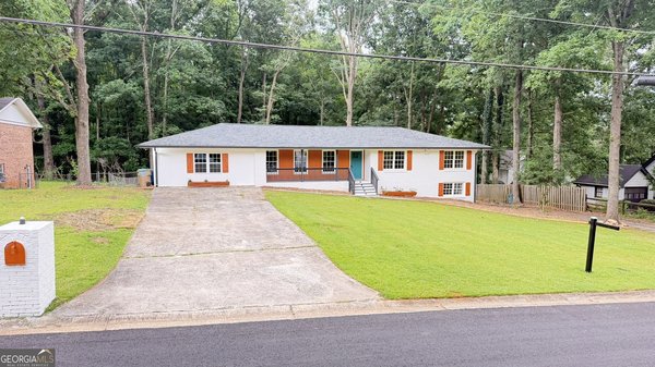 5698 CRESTWOOD Drive Stone Mountain