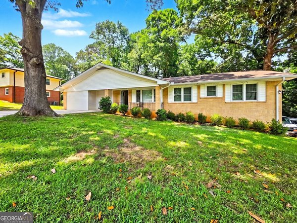1978 Brannon Drive, Austell