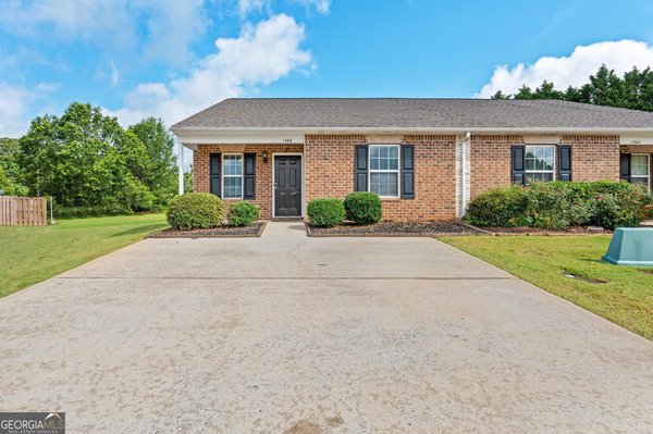1568 Louise Anderson Drive Griffin
