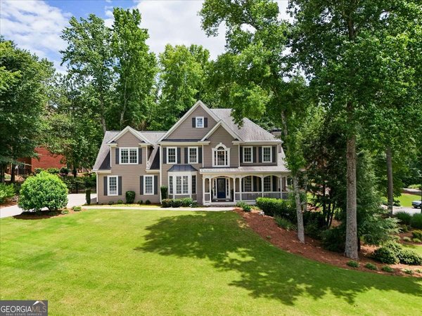 main picture of 1245 Smokehouse Trail, Cumming