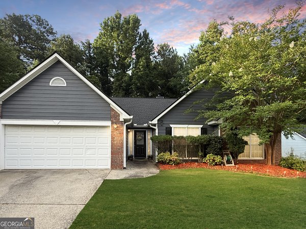 635 Paris Drive, Lawrenceville