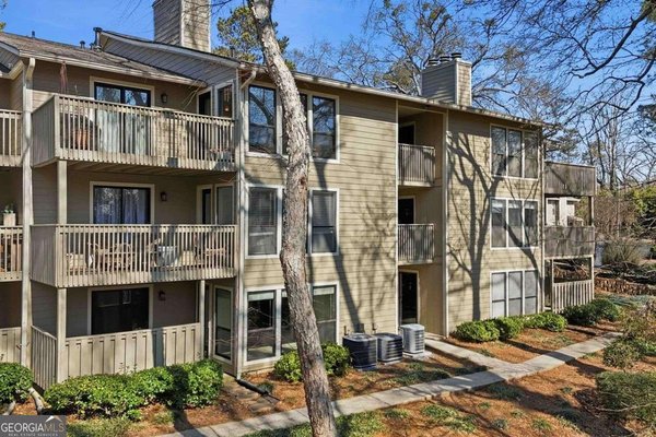 509 River Mill Circle Roswell