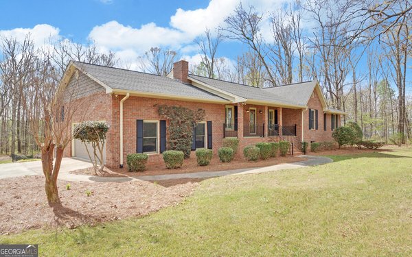 197 Woodland Way, Dewy Rose