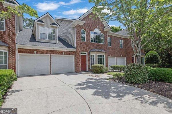 3003 Sterling Court Roswell