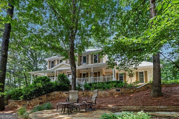 1022 Oak Way, Canton
