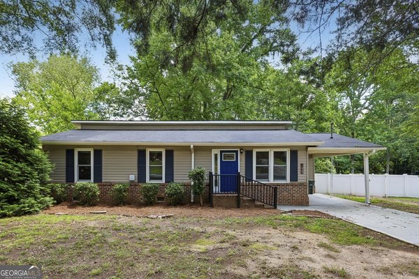 1025 James Street, Marietta