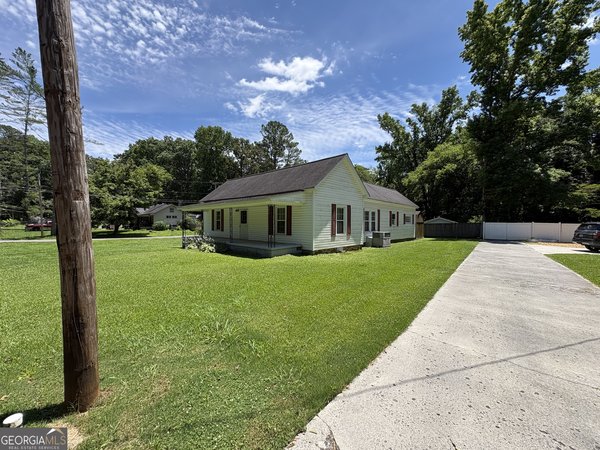 206 Warthen Street Lafayette