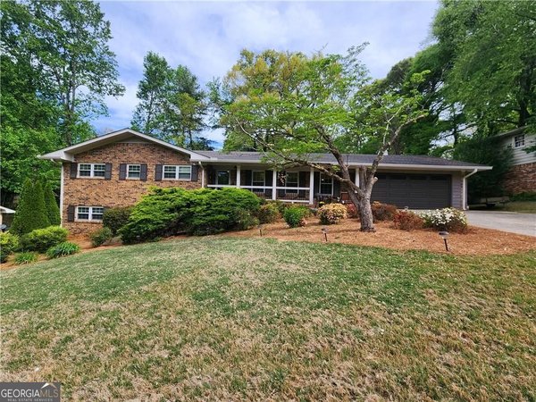 2478 Brookhurst Drive, Atlanta