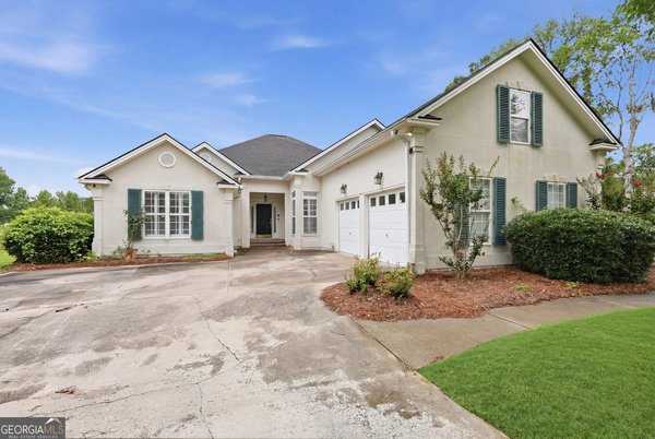 18 Purple Martin Lane Savannah