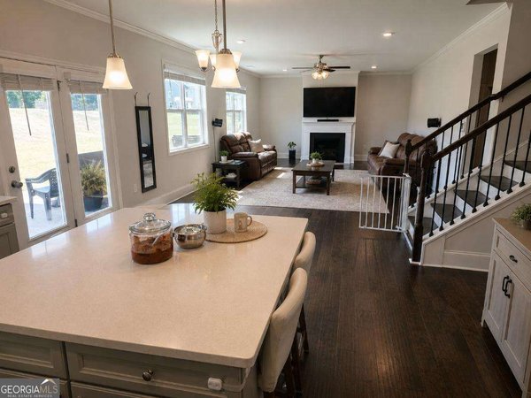4055 Harvest Moon Court, Cumming
