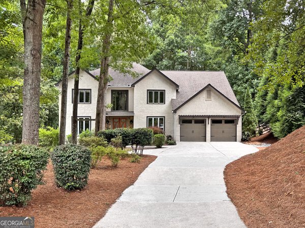 2270 Roxburgh Drive, Roswell