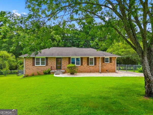 3283 Meadowview Lane, Marietta