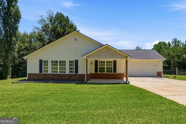 275 Jack Russell Road Newnan