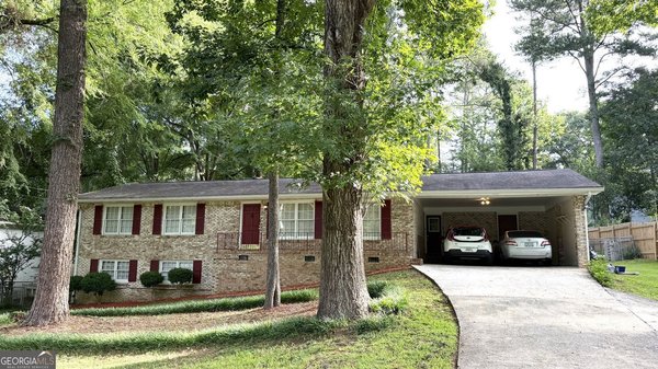 866 Killian Hill Road, Lilburn