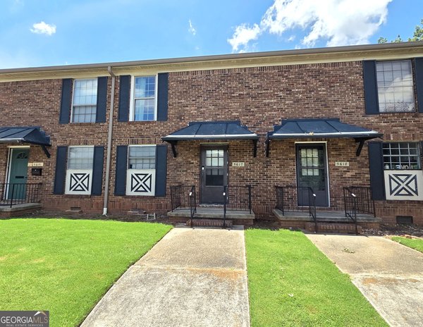 5617 Kingsport Drive, Sandy Springs