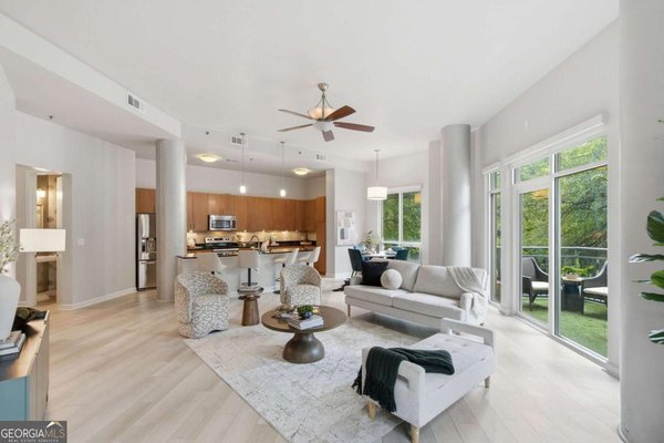 711 Cosmopolitan Drive, Atlanta