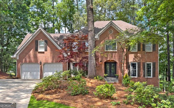 285 Windrift Court, Roswell