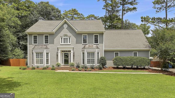 202 Crown Pt, Peachtree City